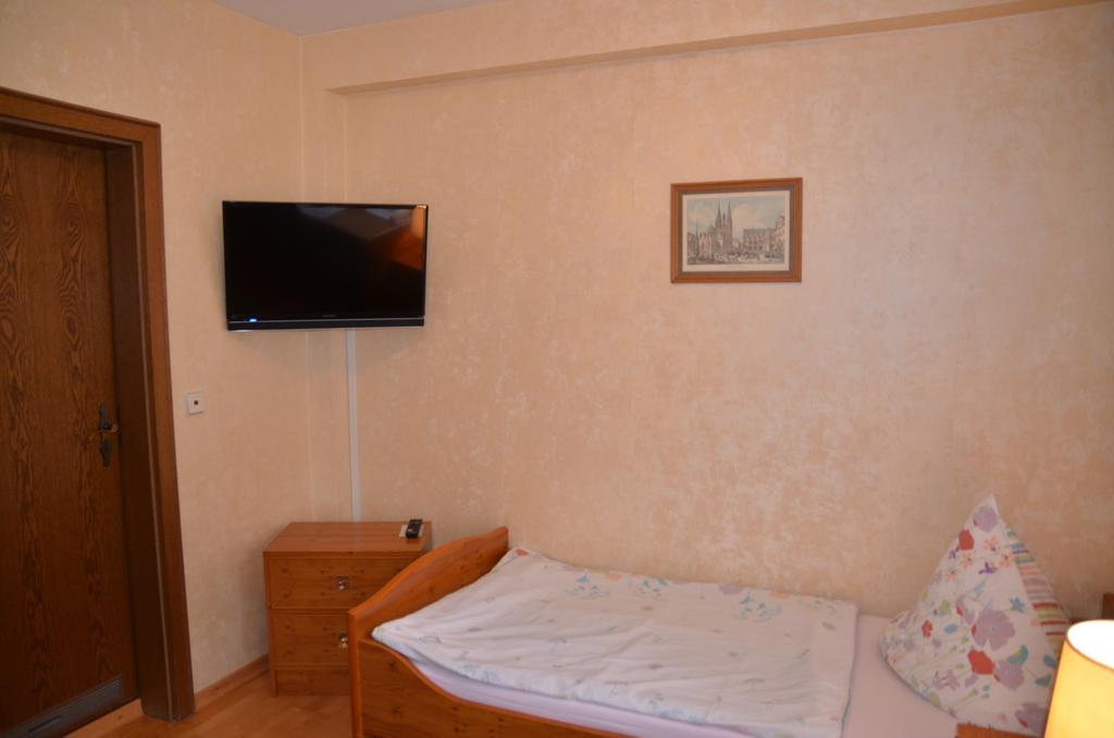 Hotel Waldersee Hanovre Extérieur photo