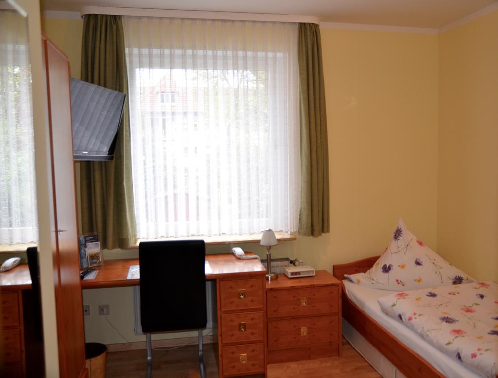 Hotel Waldersee Hanovre Extérieur photo